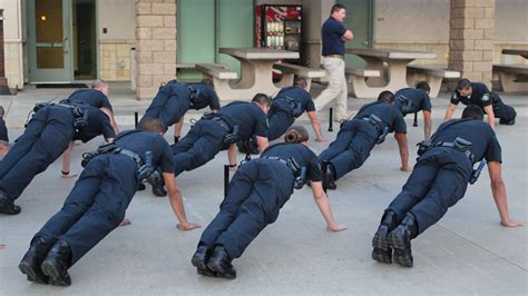 Police Academy .